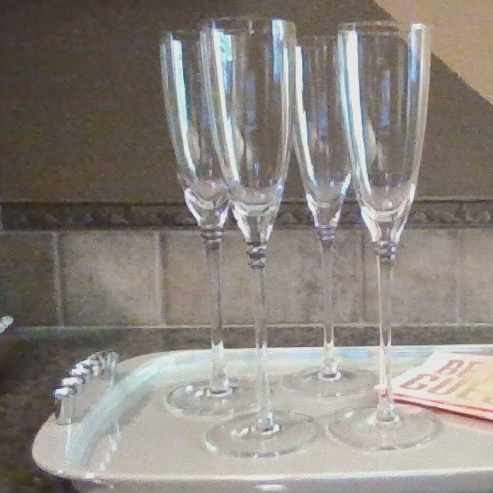 Qualia Helix Platinum Tall Champagne Flutes